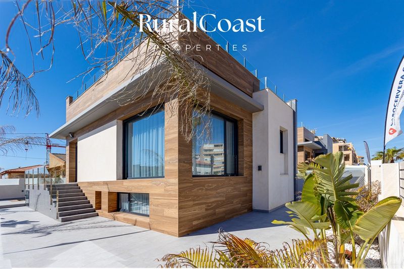 Maison de Ville vente et location Torrevieja, Alicante. Ref: 5049. Ruralcoast Properties