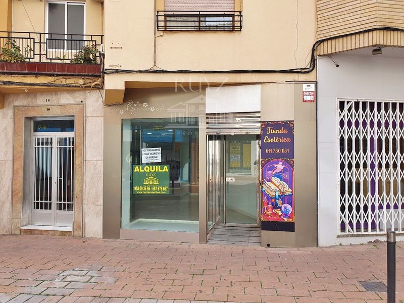 Comercial Premise for rent Motril, Granada. Ref: 1076. Ruyz Properties