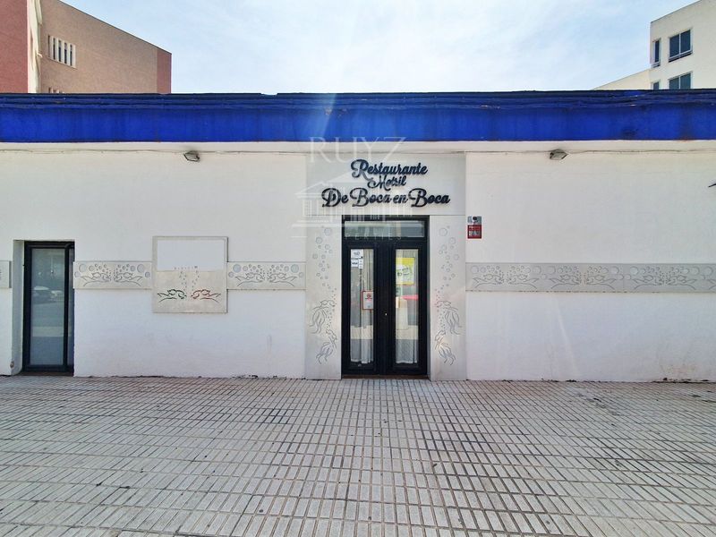 Comercial Premise for rent Motril, Granada. Ref: 1080. Ruyz Properties