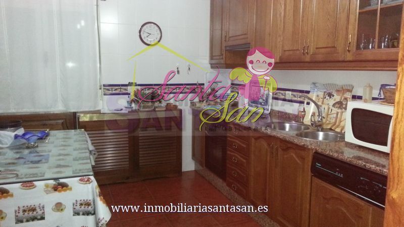 Chalet Independiente en venta Almenara De Tormes, Salamanca. Ref: 3258. Inmobiliaria Santasan