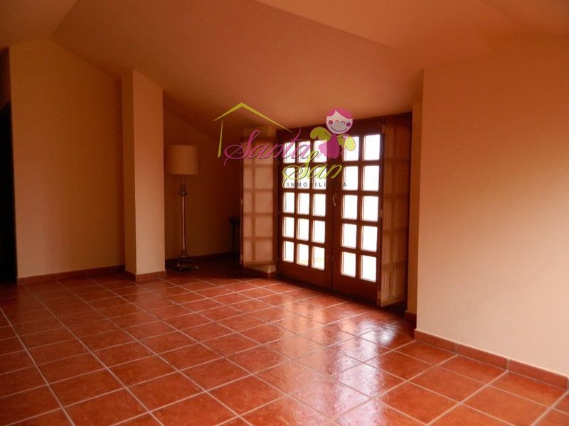 Chalet Independiente en venta Villar De Gallimazo, Salamanca. Ref: 3263. Inmobiliaria Santasan