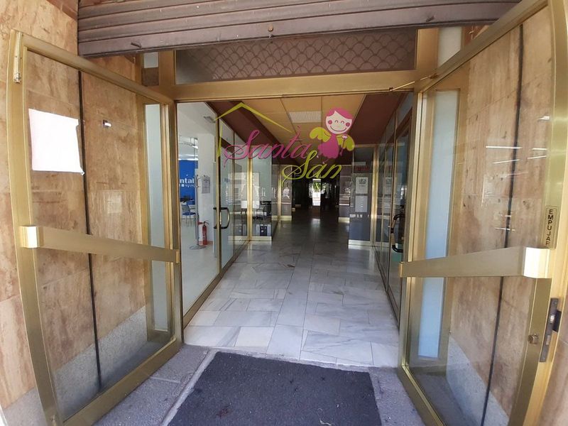 Local Comercial en alquiler Santa Marta De Tormes, Salamanca. Ref: 4554. Inmobiliaria Santasan