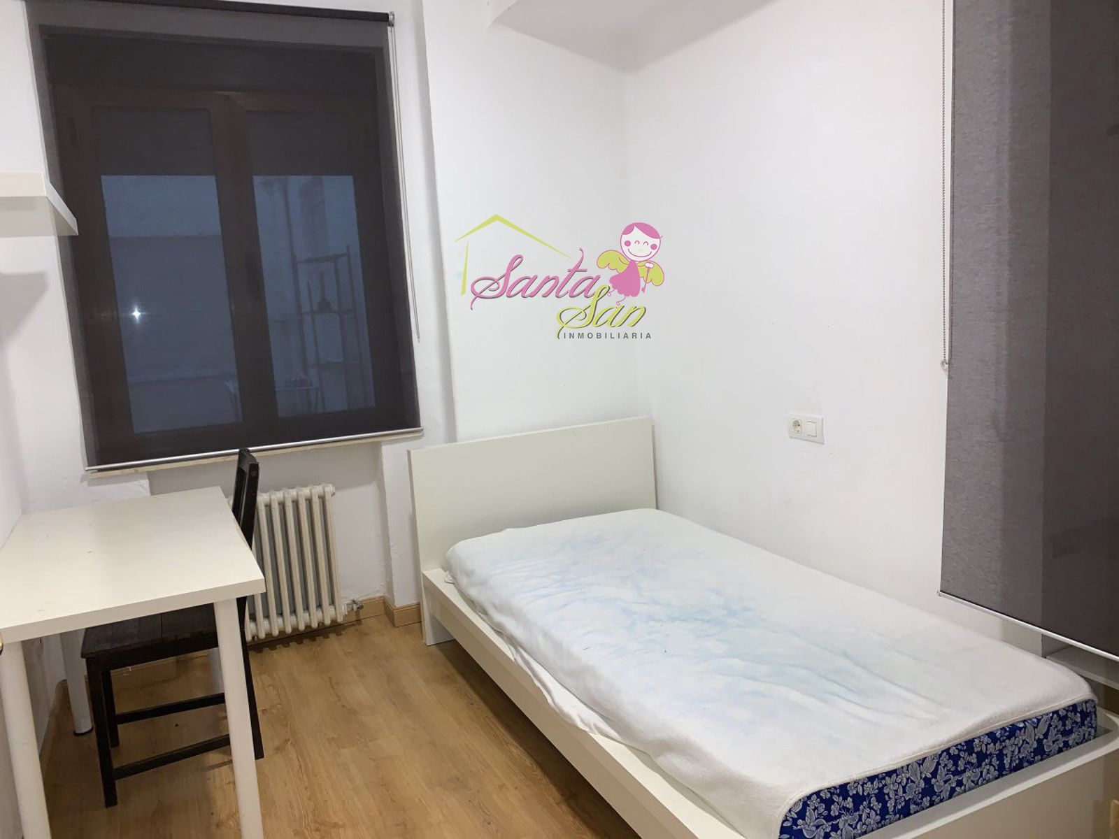 ALQUILER ESTUDIANTES CURSO 26/27 EN EL CENTRO DE SALAMANCA 4 DORMITORIOS, 2 BAÑOS, SERVICIOS CENTRALES