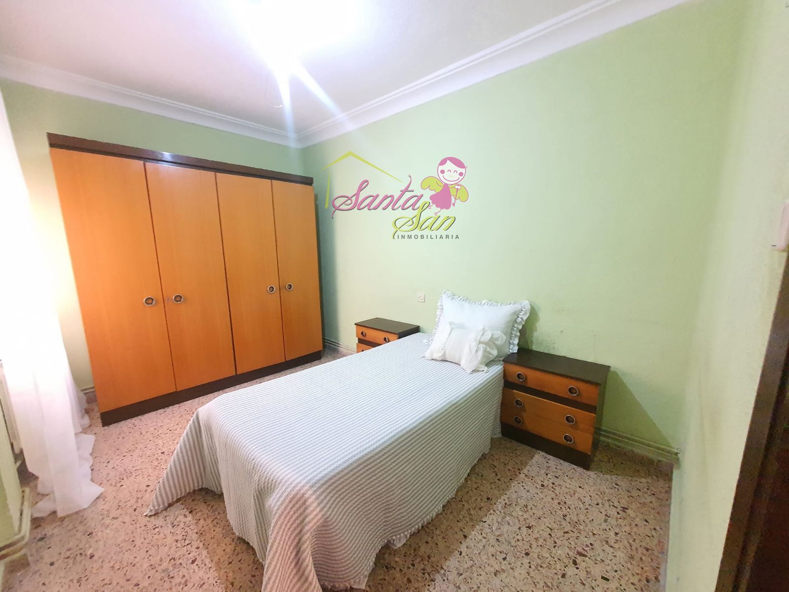 SE VENDE PISO JUNTO PUERTA ZAMORA