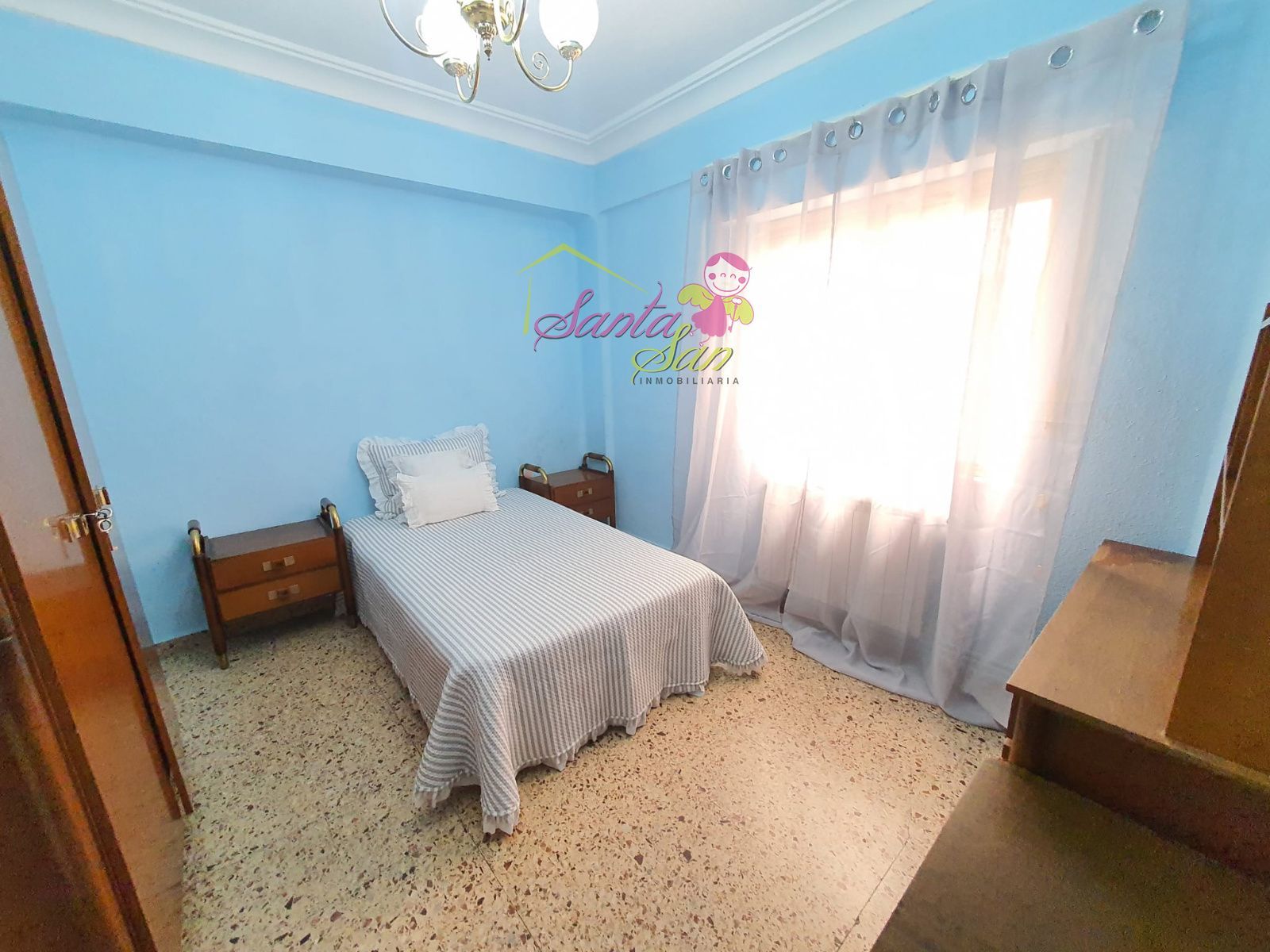 SE VENDE PISO JUNTO PUERTA ZAMORA