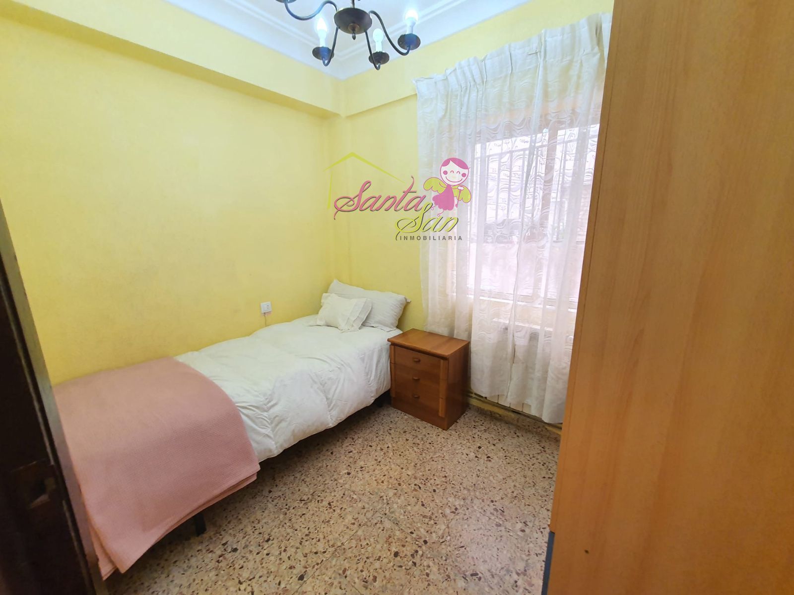 SE VENDE PISO JUNTO PUERTA ZAMORA