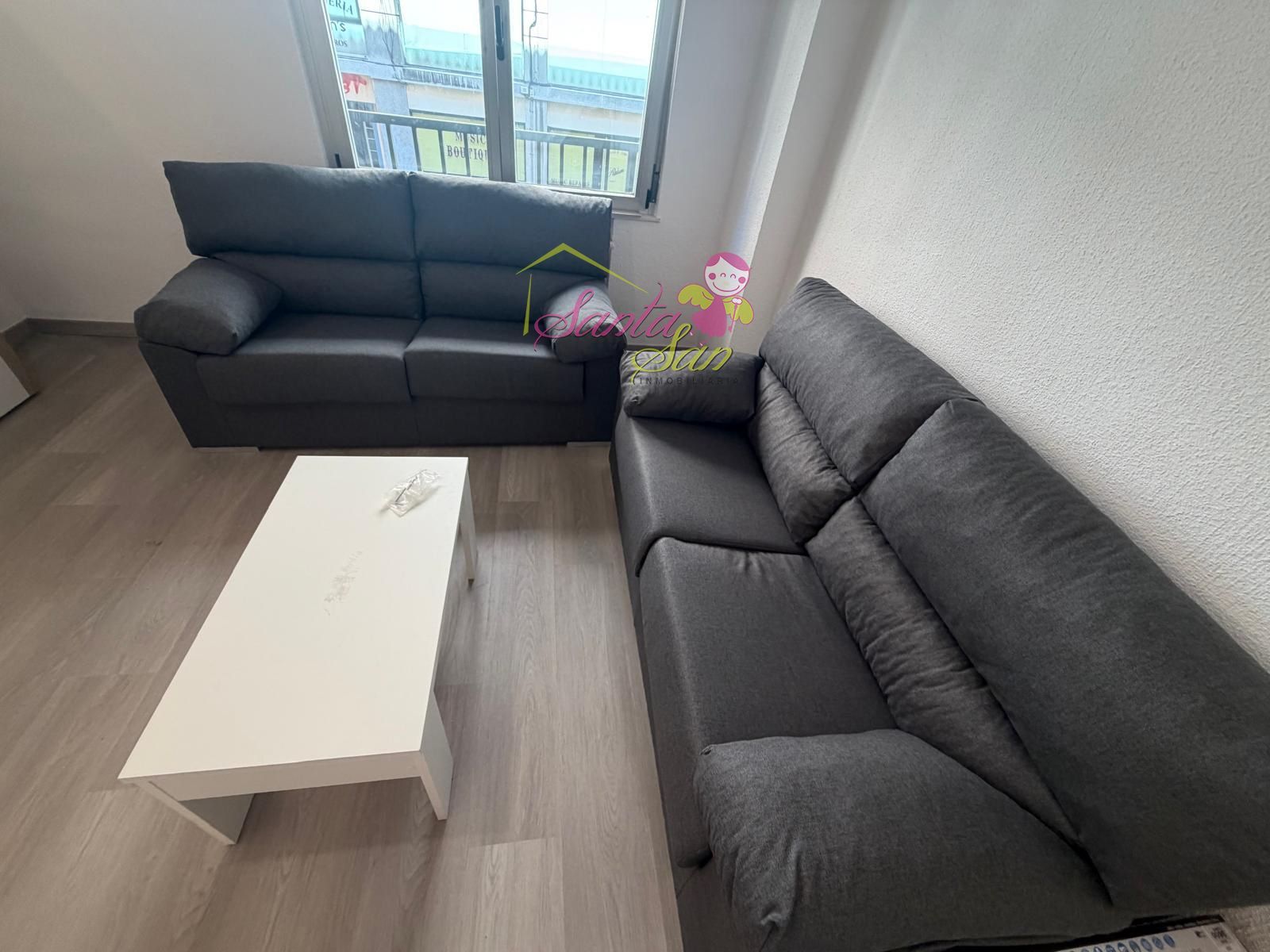 SE ALQUILA PISO DE 4 HABITACIONES. ALQUILER ESTUDIANTES. TODOS LOS GASTOS INCLUIDOS