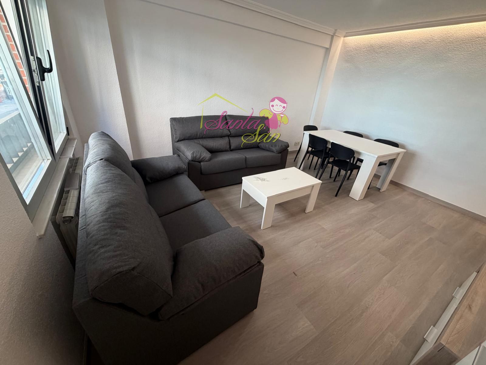 SE ALQUILA PISO DE 4 HABITACIONES. ALQUILER ESTUDIANTES. TODOS LOS GASTOS INCLUIDOS