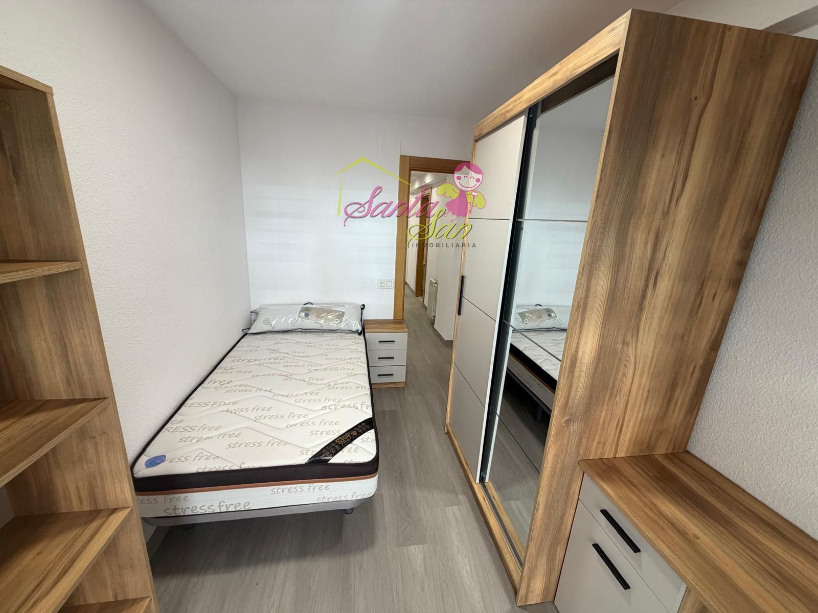 SE ALQUILA PISO DE 4 HABITACIONES. ALQUILER ESTUDIANTES. TODOS LOS GASTOS INCLUIDOS