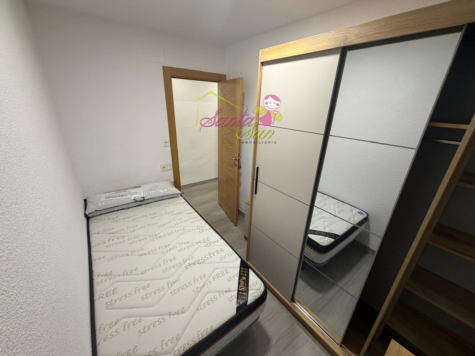 SE ALQUILA PISO DE 4 HABITACIONES. ALQUILER ESTUDIANTES. TODOS LOS GASTOS INCLUIDOS