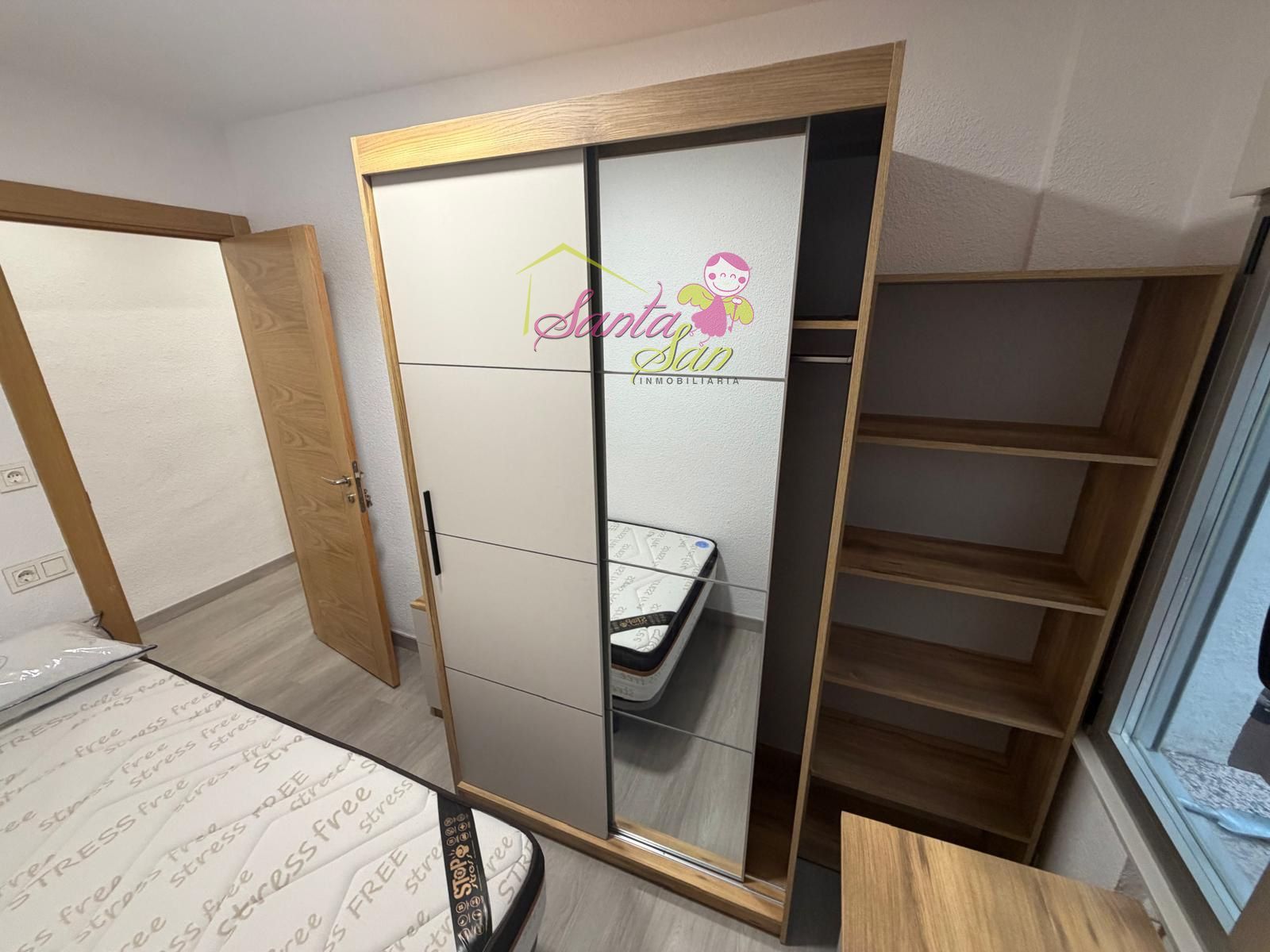 SE ALQUILA PISO DE 4 HABITACIONES. ALQUILER ESTUDIANTES. TODOS LOS GASTOS INCLUIDOS