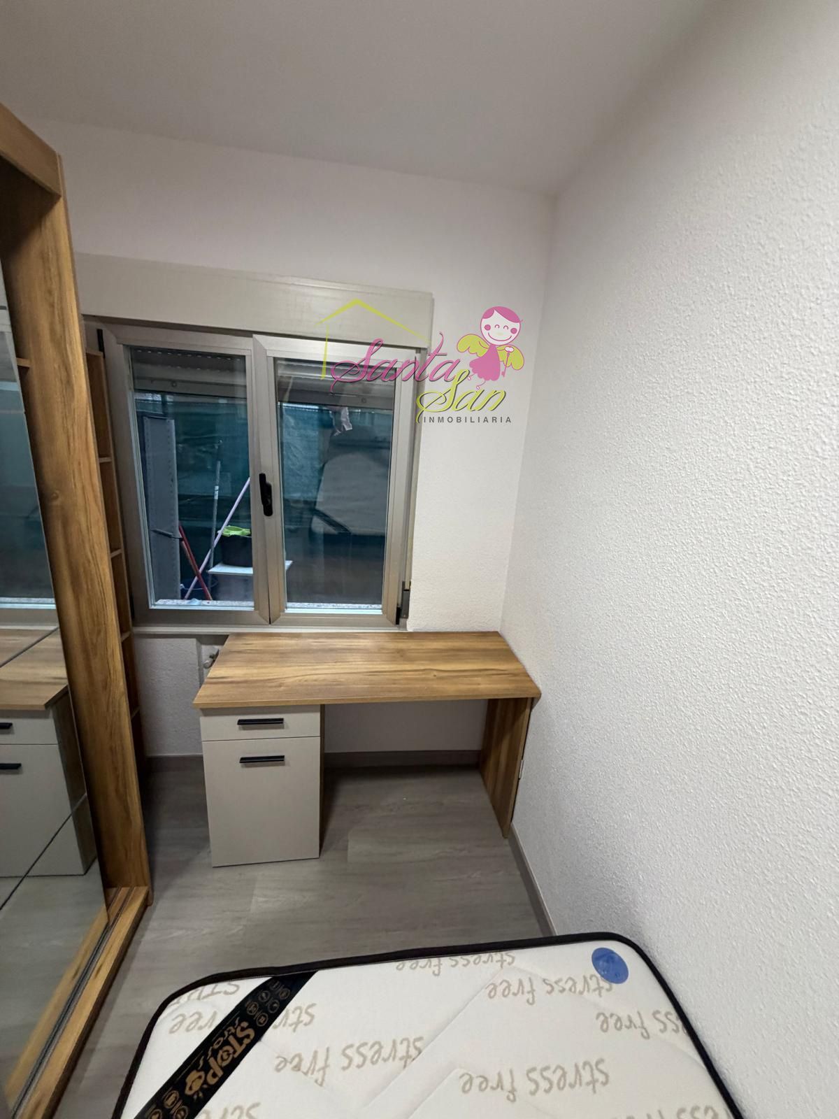 SE ALQUILA PISO DE 4 HABITACIONES. ALQUILER ESTUDIANTES. TODOS LOS GASTOS INCLUIDOS