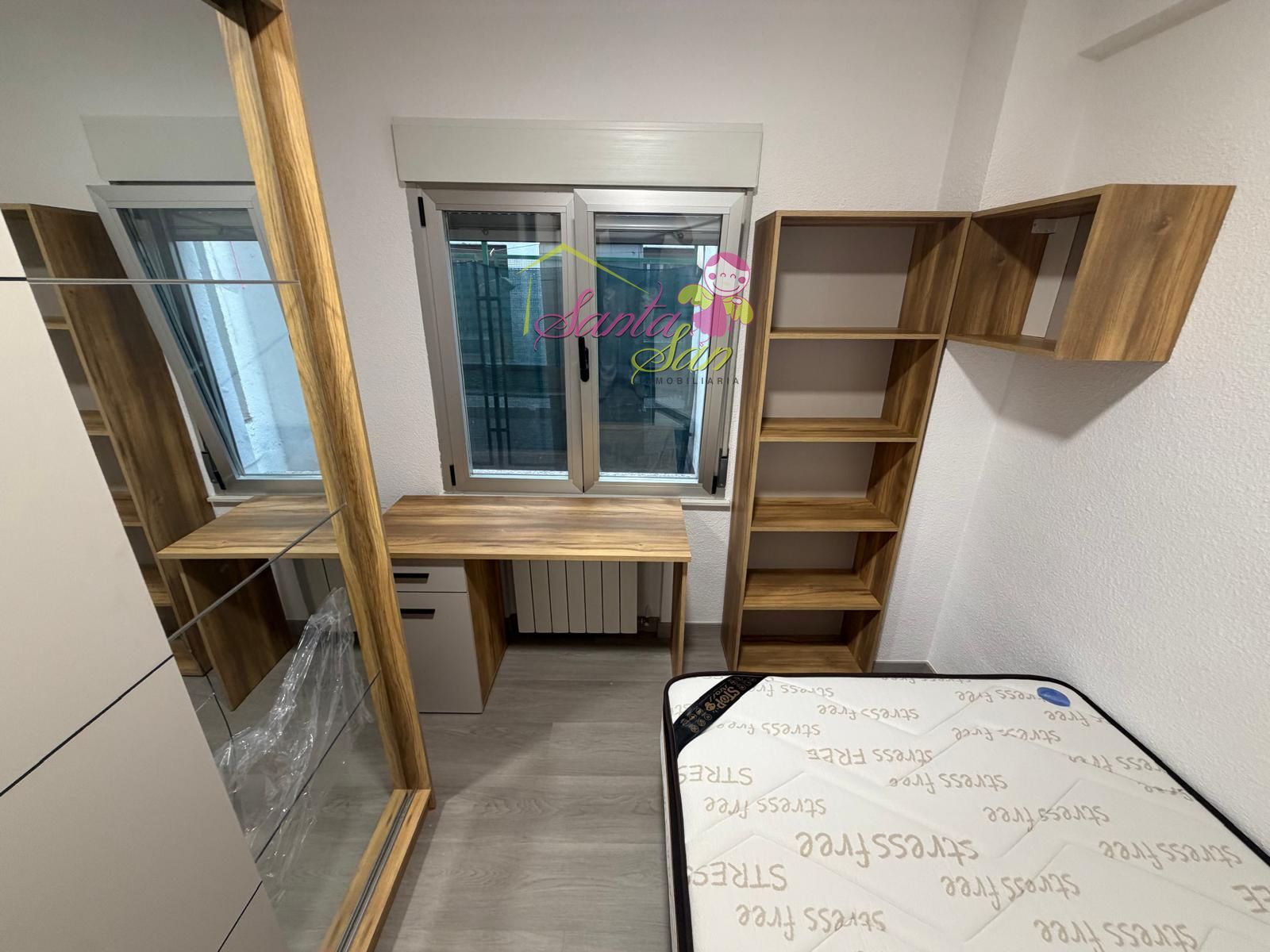 SE ALQUILA PISO DE 4 HABITACIONES. ALQUILER ESTUDIANTES. TODOS LOS GASTOS INCLUIDOS