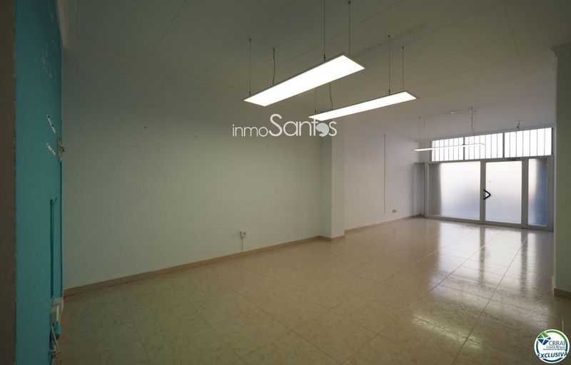 Locaux en vente Roses, Girona. Ref: 1007. Inmosantos