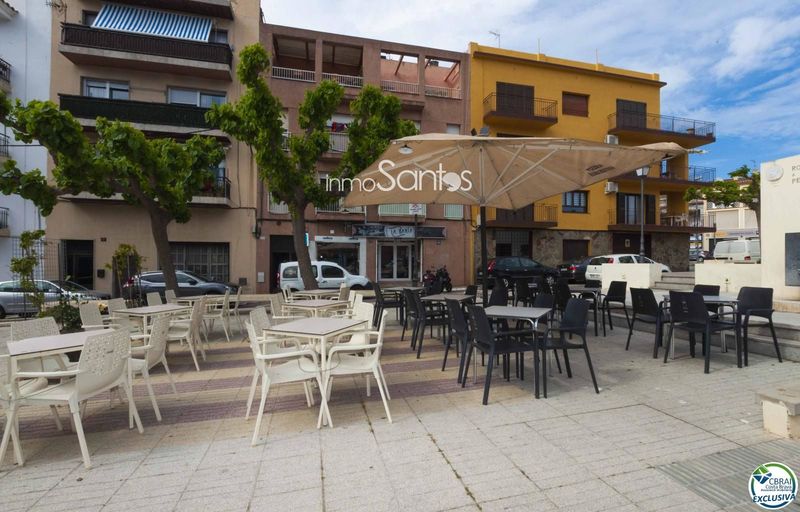 Locaux en vente Roses, Girona. Ref: 1106. Inmosantos