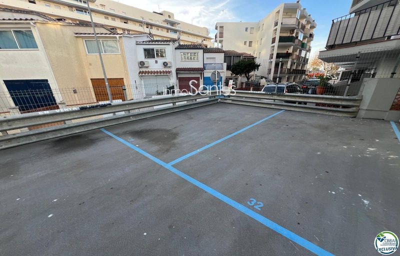 Garage en vente Empuriabrava, Girona. Ref: 1646. Inmosantos