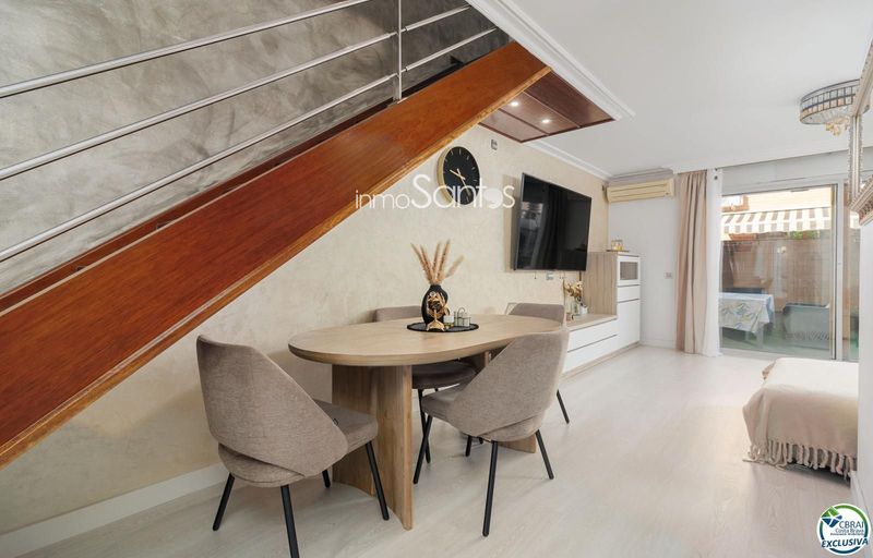 Maison de Ville en vente Girona. Ref: 1654. Inmosantos