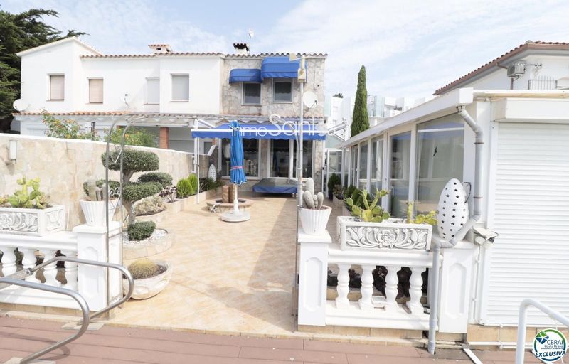 Maison de Ville en vente Roses, Girona. Ref: 1803. Inmosantos