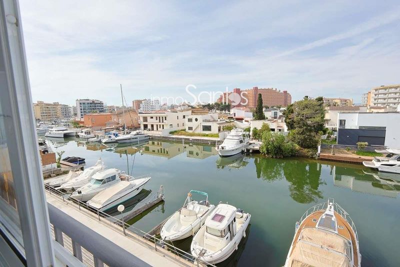 Appartement en vente Roses, Girona. Ref: 1807. Inmosantos