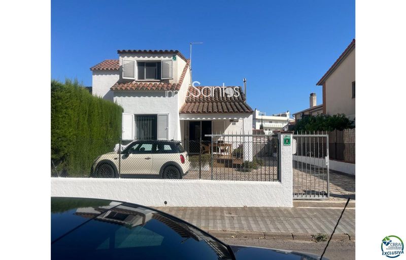 Maison de Ville en vente Roses, Girona. Ref: 1866. Inmosantos