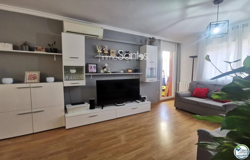 Appartement en vente Figueres, Girona. Ref: 1873. Inmosantos