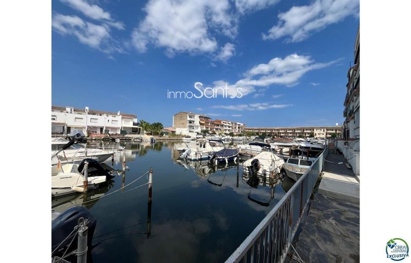 Appartement en vente Empuriabrava, Girona. Ref: 1899. Inmosantos