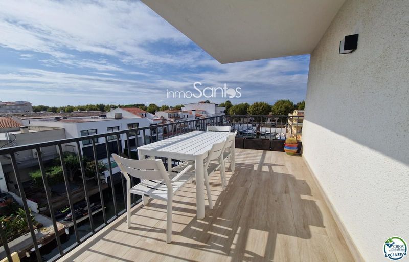 Appartement en vente Empuriabrava, Girona. Ref: 1961. Inmosantos