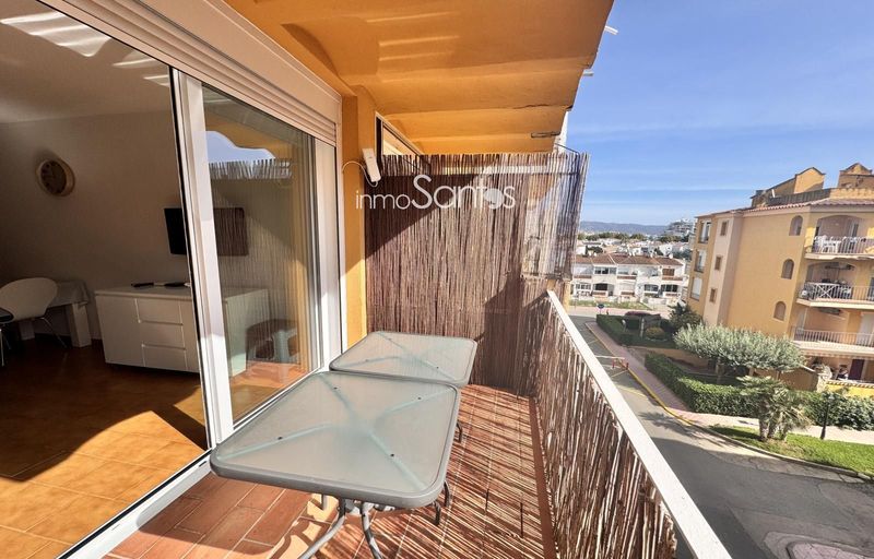 Appartement en vente Empuriabrava, Girona. Ref: 1974. Inmosantos