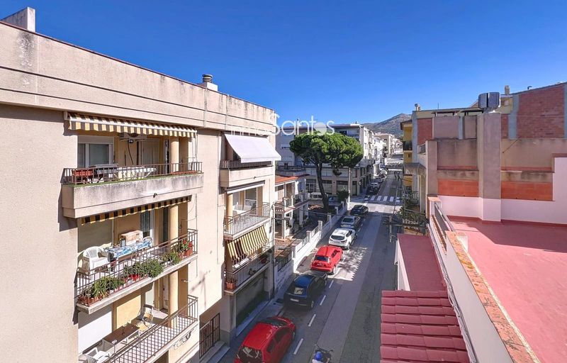 Flat for sale Roses, Girona. Ref: 2068. Inmosantos