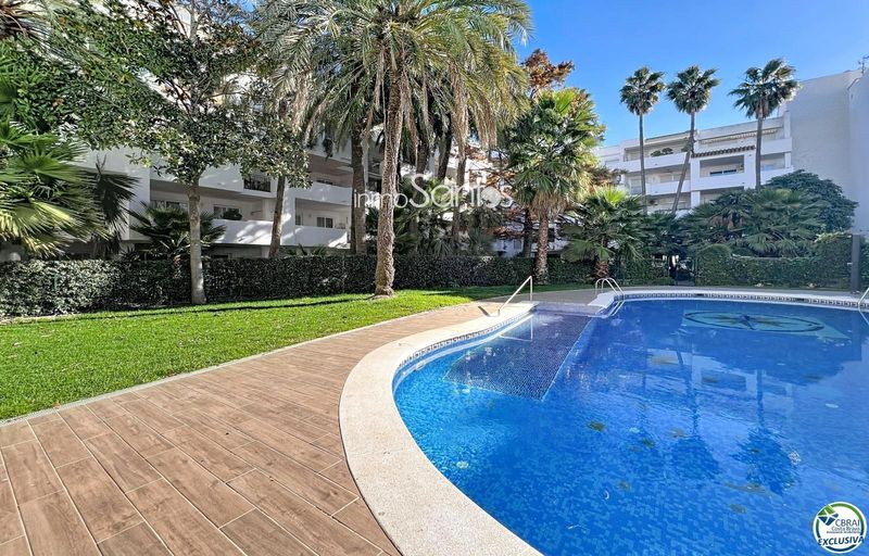 квартира на продажу Roses, Girona. Ref: 2072. Inmosantos