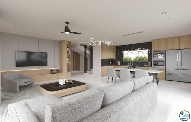 Maison de Ville en vente Roses, Girona. Ref: 2078. Inmosantos