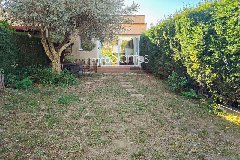 Maison de Ville en vente Roses, Girona. Ref: 2117. Inmosantos