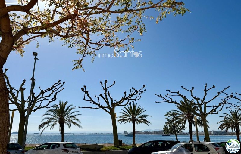 Flat for sale Roses, Girona. Ref: 2195. Inmosantos