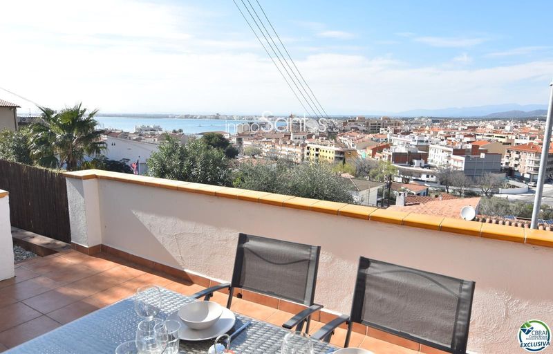квартира на продажу Roses, Girona. Ref: 2239. Inmosantos
