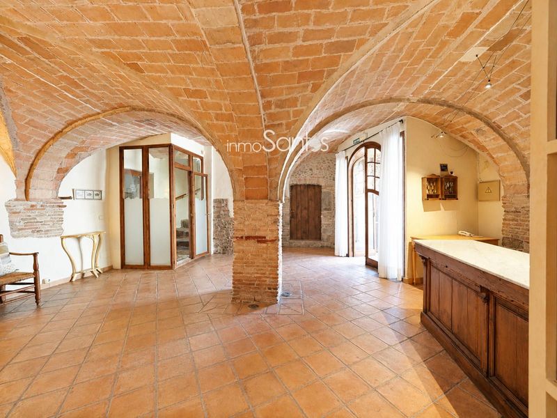 Дом на продажу Fortia, Girona. Ref: 2278. Inmosantos