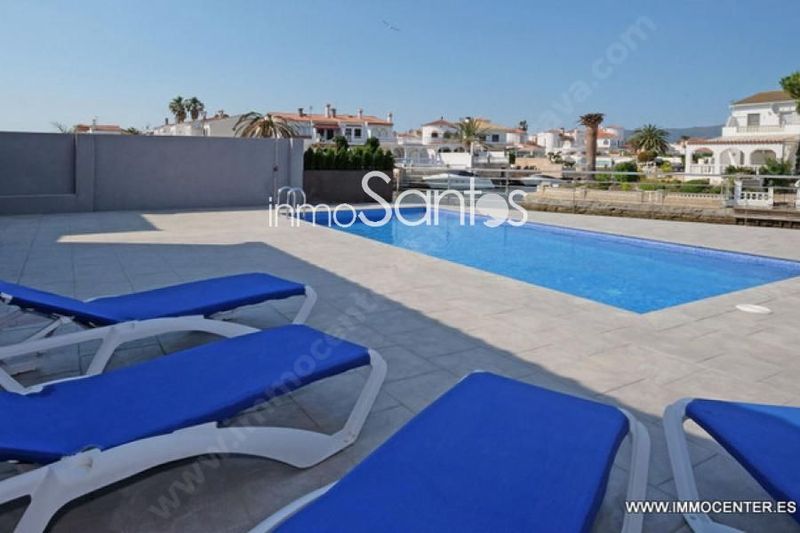 Freistehende Villa zu verkaufen Empuriabrava, Girona. Ref: 2322. Inmosantos
