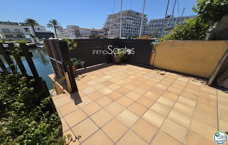 Appartement en vente Empuriabrava, Girona. Ref: 2327. Inmosantos