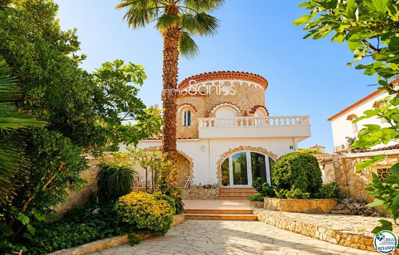 Chalet Independiente en venta Empuriabrava, Girona. Ref: 2358. Inmosantos