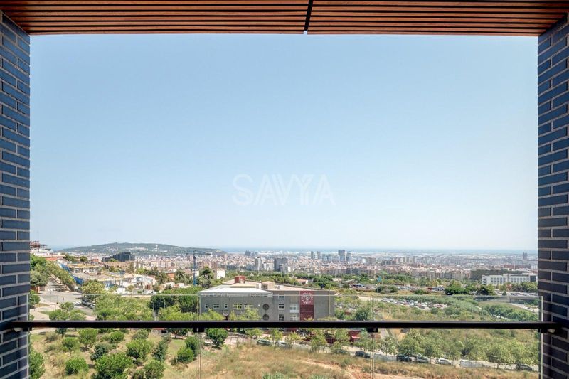 Ático en venta Barcelona. Ref: 1087. Savya Real Estate