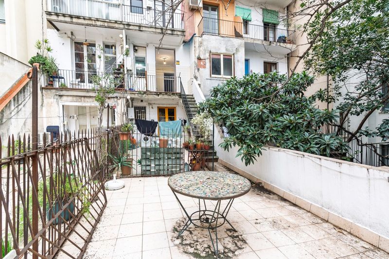 Piso en venta Barcelona. Ref: 1392. Savya Real Estate