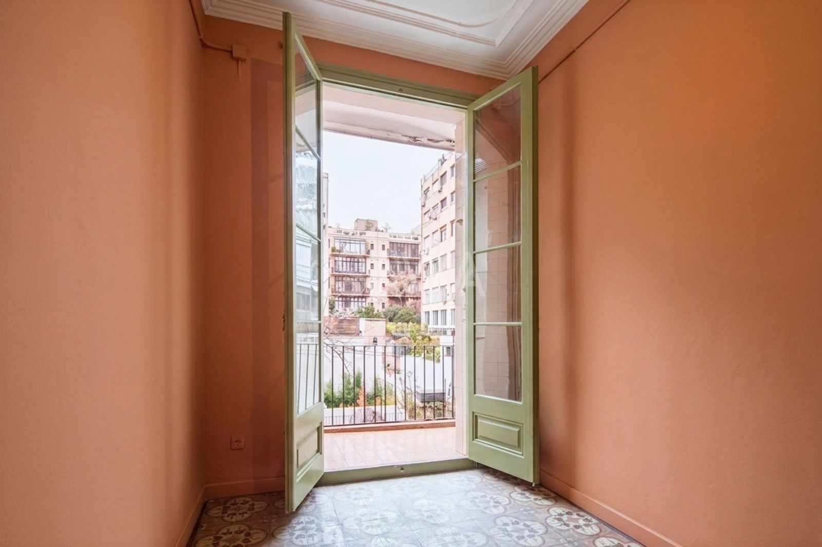 Opportunité de rénovation exclusive au cœur de l'Eixample - Foto 3