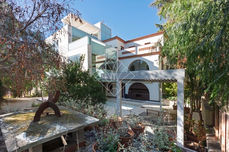 Casa en venta Barcelona. Ref: 1523. Savya Real Estate