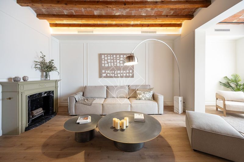 Piso en venta Barcelona. Ref: 1679. Savya Real Estate