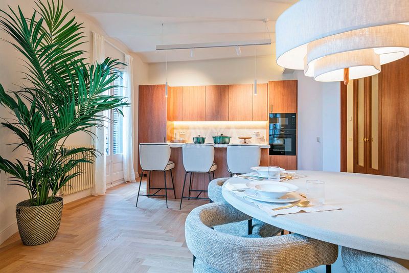 Piso en venta Barcelona. Ref: 1694. Savya Real Estate