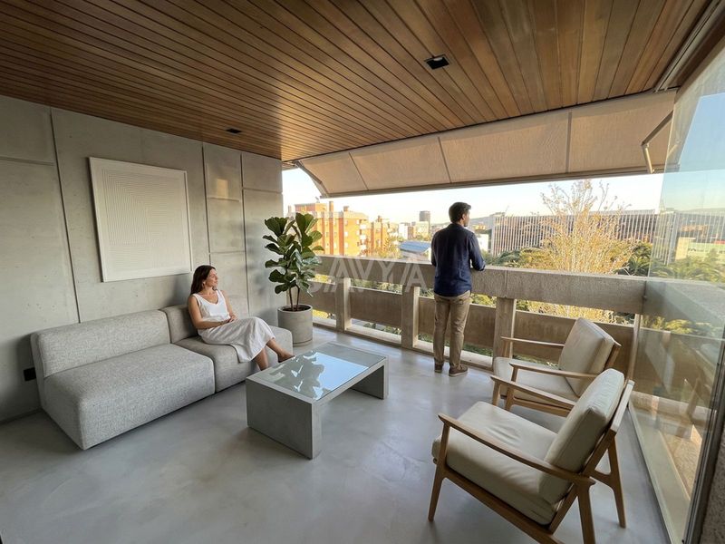 Ático en alquiler Barcelona. Ref: 1759. Savya Real Estate