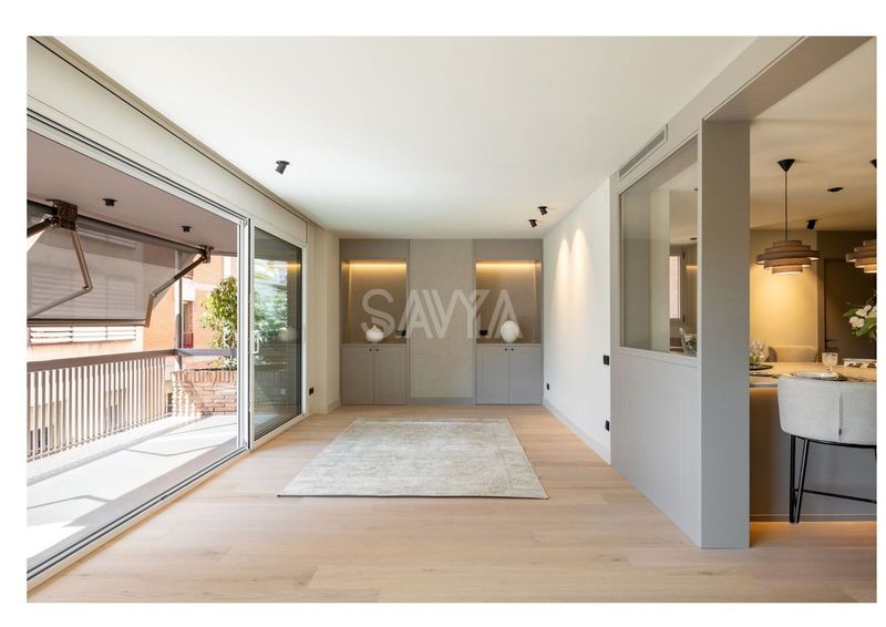 Flat for sale Barcelona. Ref: 1807. Savya Real Estate