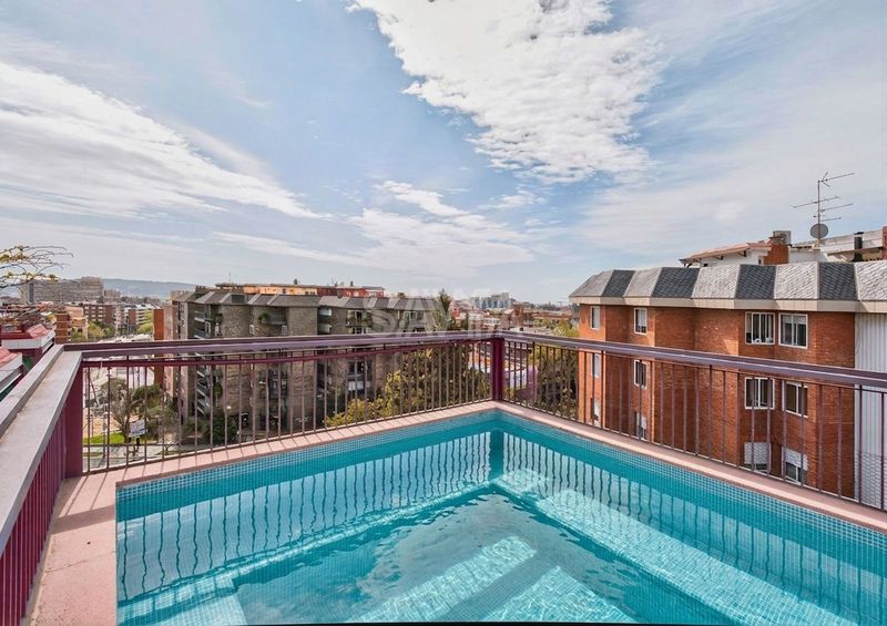 Ático en venta Barcelona. Ref: 1811. Savya Real Estate