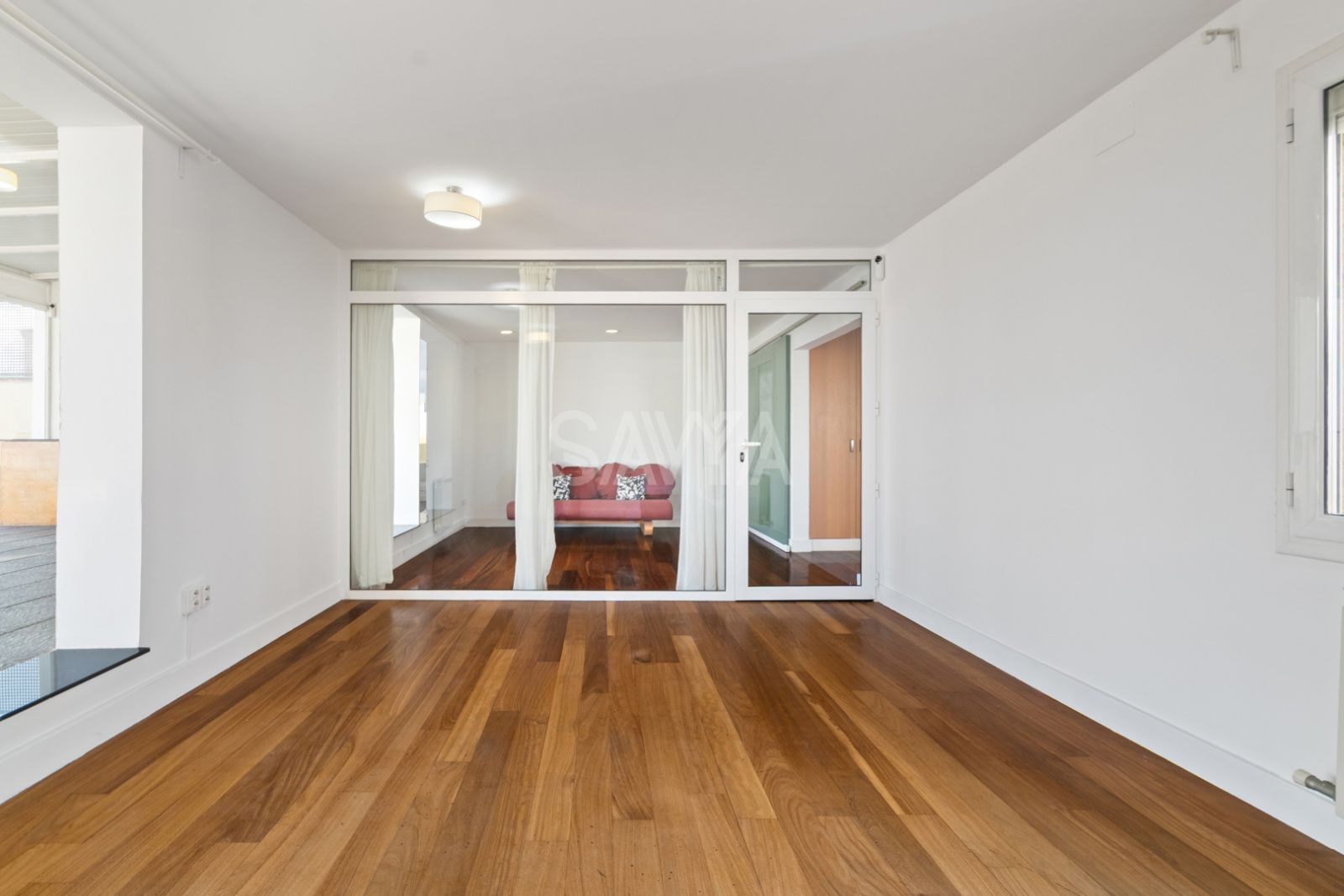 Habitación vacía - Exclusiva oficina con 92m² de terraza y vistas panorámicas