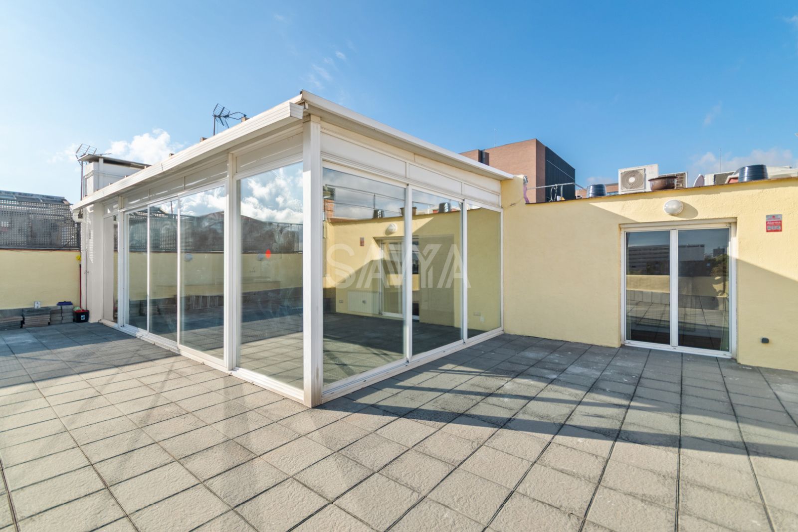Terraza - Exclusiva oficina con 92m² de terraza y vistas panorámicas