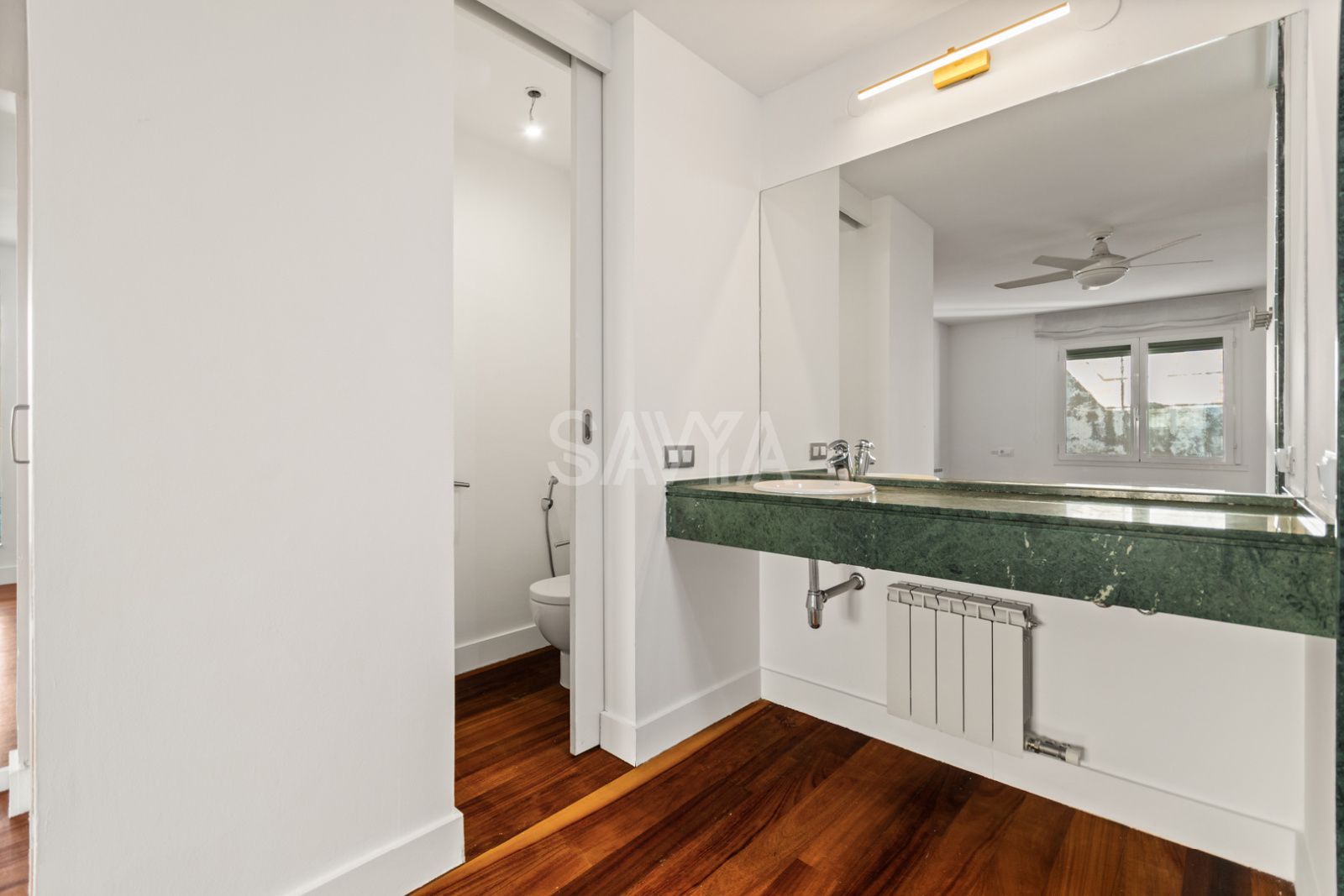 Cocina - Exclusiva oficina con 92m² de terraza y vistas panorámicas